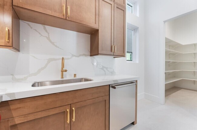 313 Talon Heights St, Las Vegas, NV 89138 - photo 6