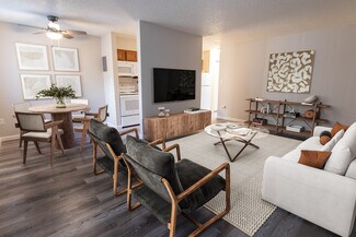 1710 Billings St, Aurora, CO 80011