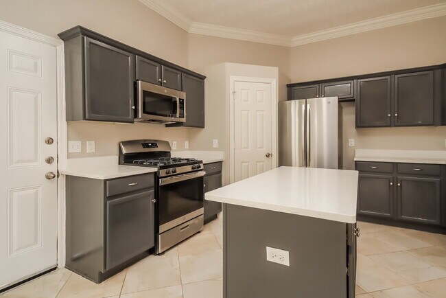 19033 Hammer Ln, Porter, TX 77365 - photo 7