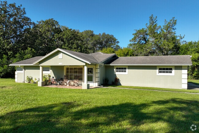 Most homes in West DeLand were built in the early 80's and 90's and have a quaint feel.