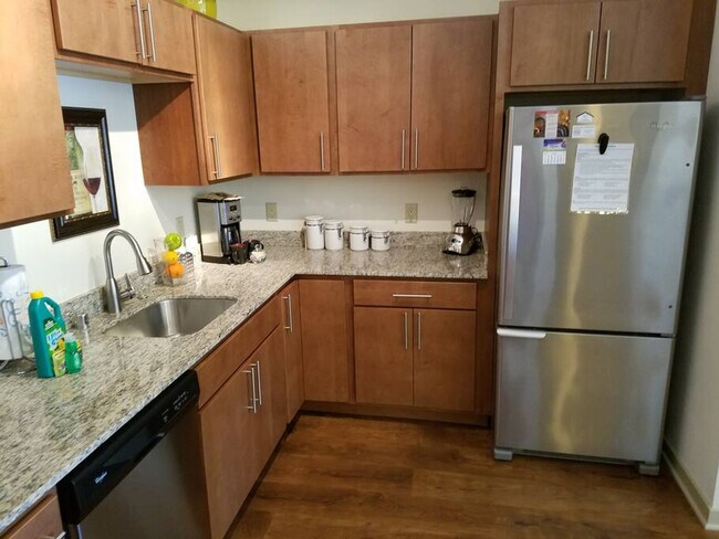 1200 N 62nd St unit ID1094352P, Wauwatosa, WI 53213 - photo 4