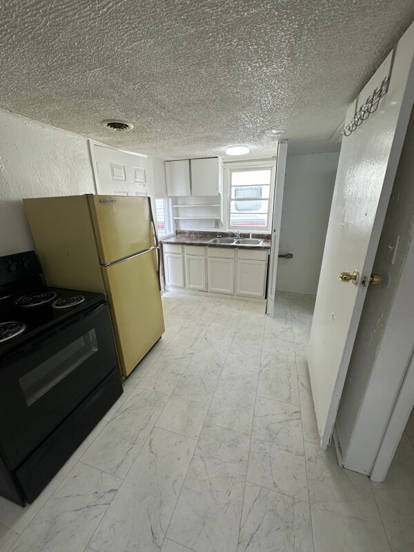 2317 Reed Ave, Cheyenne, WY 82001 - photo 6