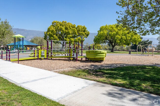 Your kids will never want to leave the playground in Lionel E Hudson Park.