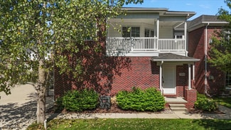 7008 Boulder Pointe Dr, Washington, MI 48094