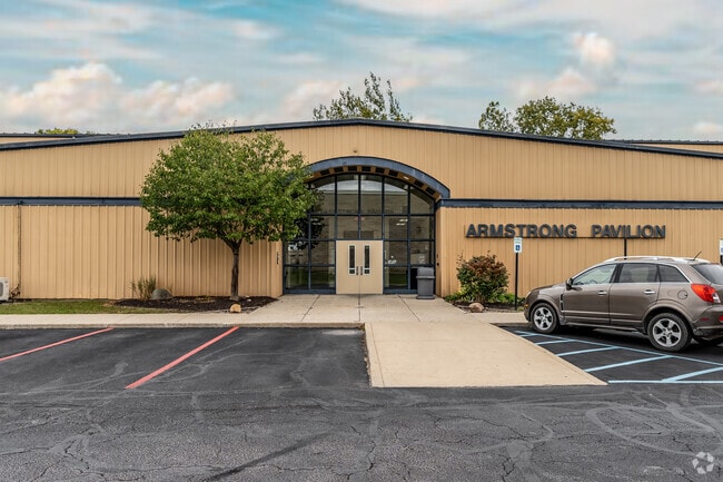 Armstrong Pavilion offers public access to wellness and sports facilities.