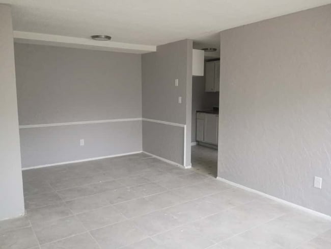 13420 Euclid Ave unit 13444-116, East Cleveland, OH 44112 - photo 5