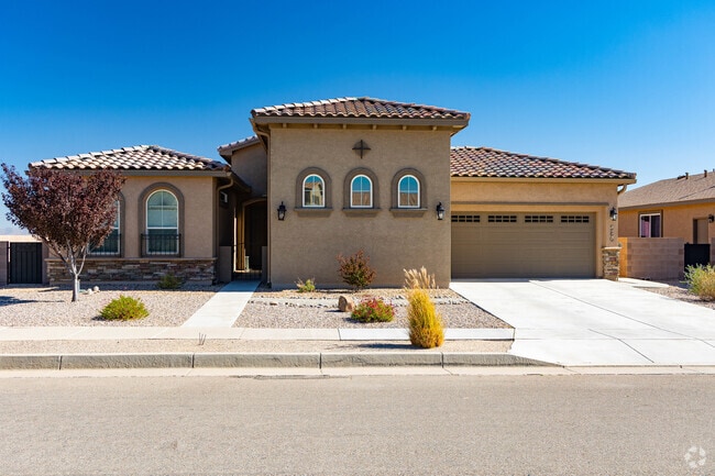 New construction is ripe for the picking in West Los Lunas.