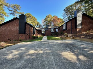 533 Coronation Dr Unit 533, Fayetteville, NC 28311