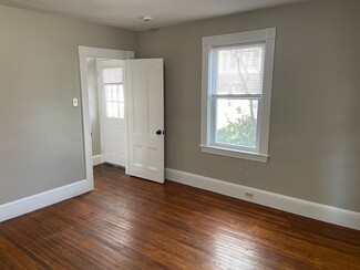 14 Richardson St Unit 14x, Woburn, MA 01801