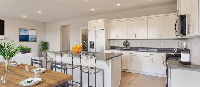 2484 SE Teal Ave unit 36040560, Gresham, OR 97080 - photo 2