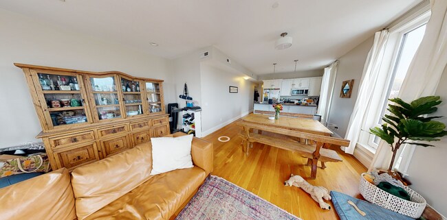 112 Hampshire St unit 3B, Cambridge, MA 02139 - photo 2