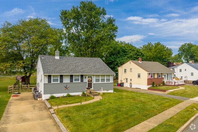 A pair of ranch homes in Aston Township.