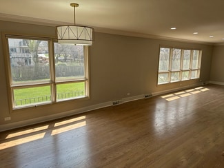 2712 2nd Private Rd, Flossmoor, IL 60422