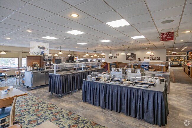 Franconia Heritage Restaurant can handle groups of Franconia Township diners large and small.