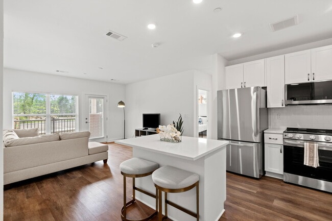 Nonesuch River Apartments, Scarborough, ME 04074 - photo 2