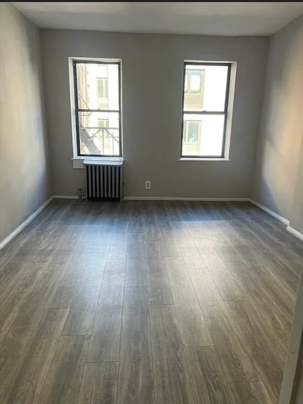 E 4th St Ave Unit 4, New York, NY 10009