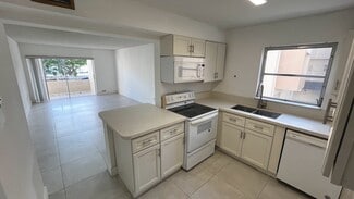7745 SW 86th St Unit D221, Miami, FL 33143