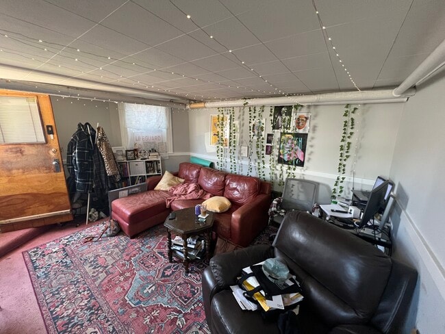 27 Cameron Ave unit 1, Somerville, MA 02144 - photo 3