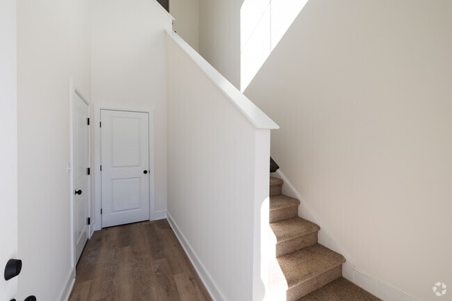 2 BR, 2 BA with garage Upstairs Unit