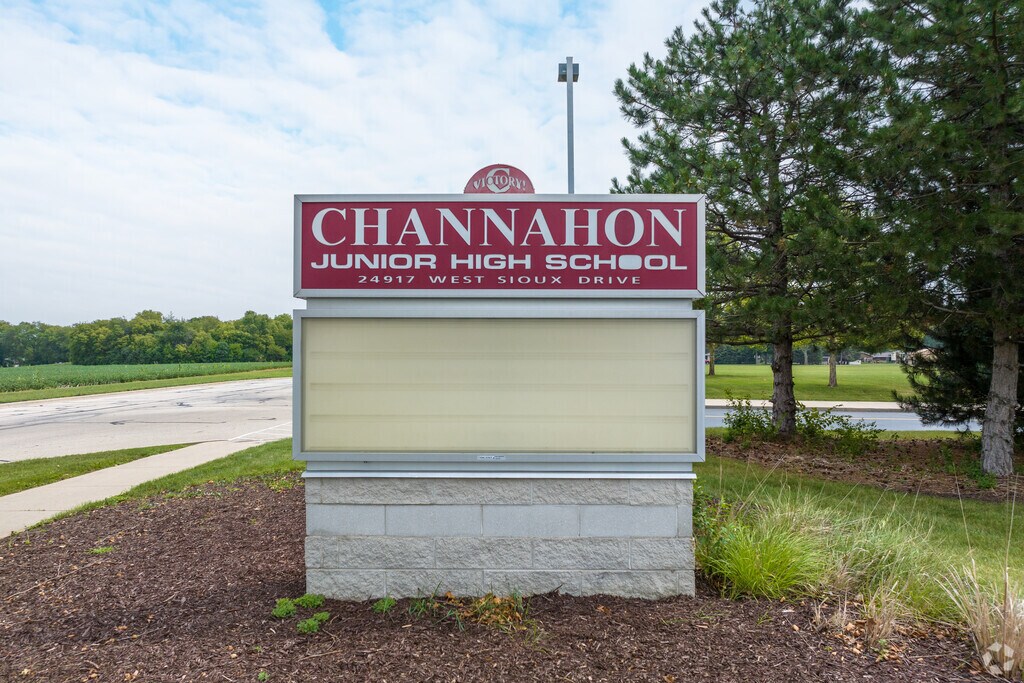 Channahon Junior High School, Channahon IL Rankings & Reviews