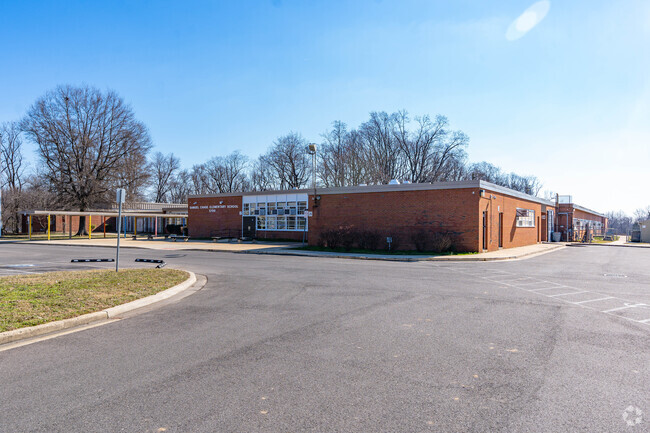 Samuel Chase Elementary School, Rankings & Reviews - Homes.com