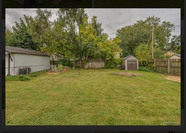 291 Dakota St, Ypsilanti, MI 48198 - photo 2