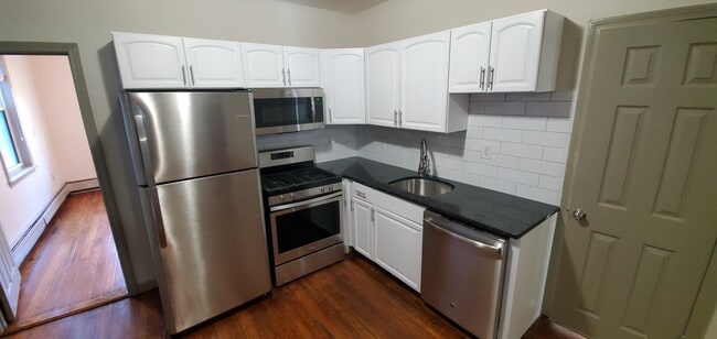193 Maverick St unit 1L, Boston, MA 02128 - photo 4