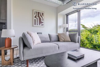 211 W Scott St Unit FL4-ID1296, Chicago, IL 60610