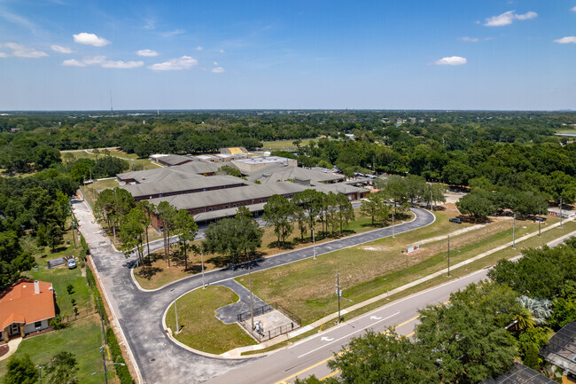 Gotha Middle School serves students from 6th through 8th grade.