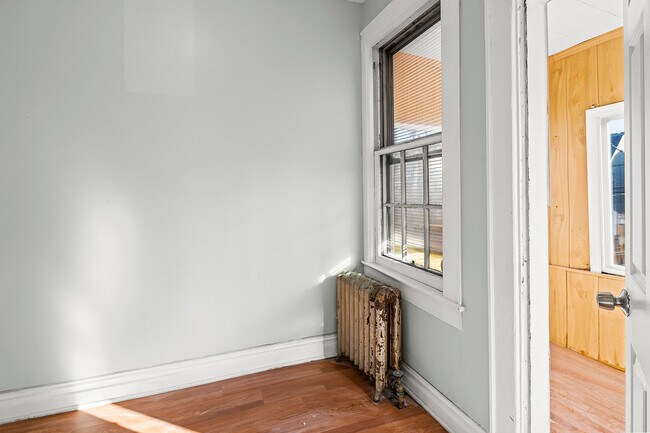 69 Cedar Ave unit 2, Newark, NJ 07106 - photo 7