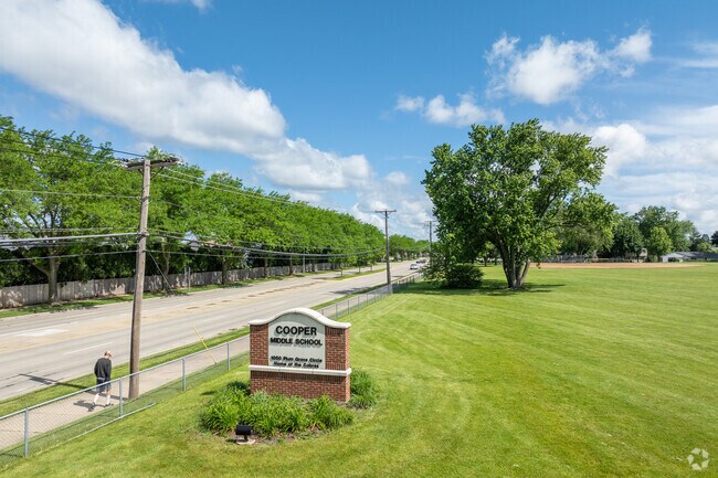 Cooper Middle School is located in Buffalo Grove, IL.