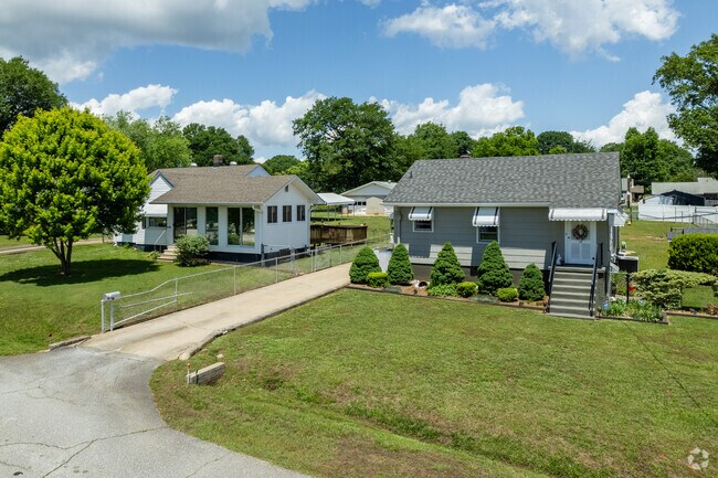 Ranch and Tudor style homes can be found throughout Welcome.