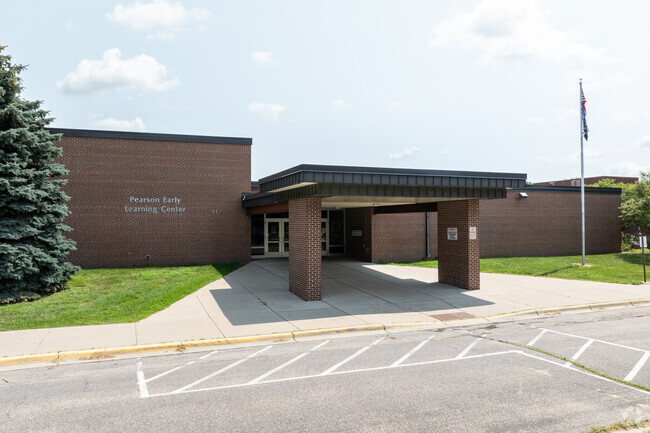 Pearson Elementary School offers early childhood family education programs.