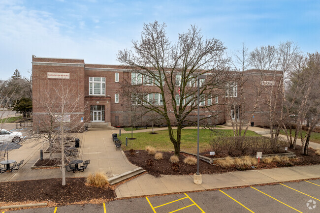 Roeper Middle and Upper School offers a variety of programs that challenge children.