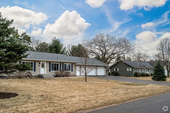 Rows of ranch homes fill many lots around Lake Wissota.