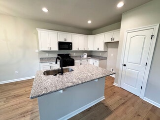 1828 Bowen Rd, Lake Charles, LA 70611