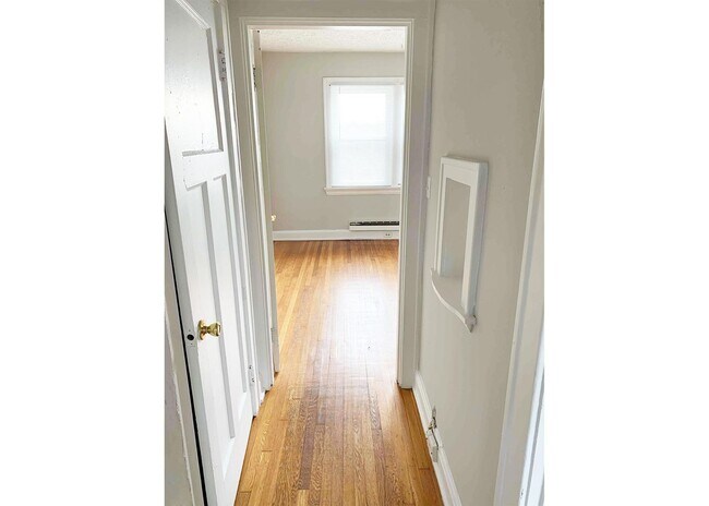 415 Probasco St unit 423-06, Cincinnati, OH 45220 - photo 4