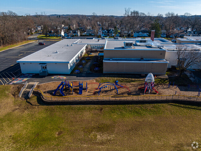 Students can make use of the playground at Riverview Elementary School .