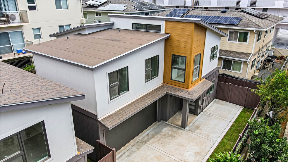 Keeaumoku Villas Unit B