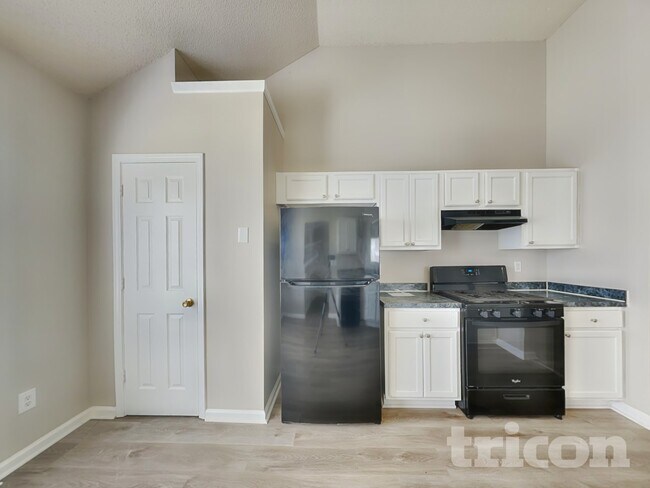 805 Marcus Ln, Hampton, GA 30228 - photo 7