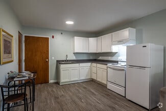 4287 Kent Rd, Stow, OH 44224