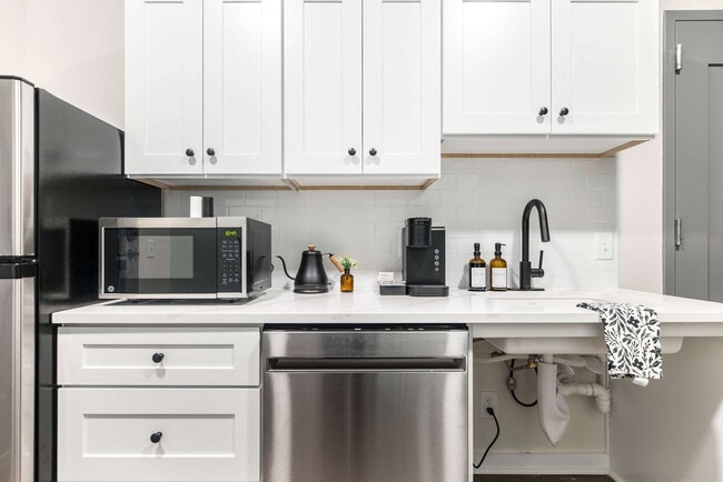 781 Spring St unit FL1-ID1356281P, Macon, GA 31201 - photo 7