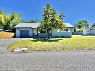 2601 Ives Ave, Orlando, FL 32806