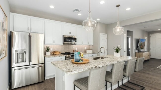 14133 W Hackamore Dr, Surprise, AZ 85387 - photo 4