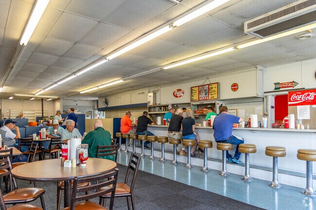 G&O Pharmacy has been serving meals to the community since 1953 in Paducah.