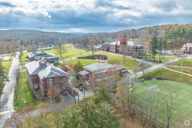 The Cushing Academy is a highly rated private highschool in Worcester County, Massachusetts.