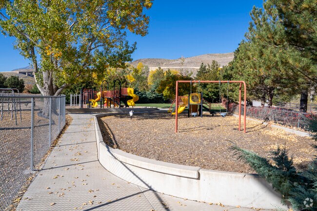 Pleasant Valley Park is tucked intimately into the neighborhoods of Reno's Plesant Valley.