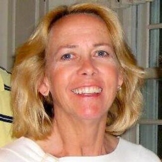 Carol Bennett