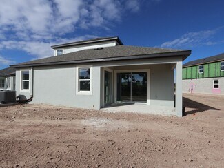 5516 Maydale Ave, Wesley Chapel, FL 33545