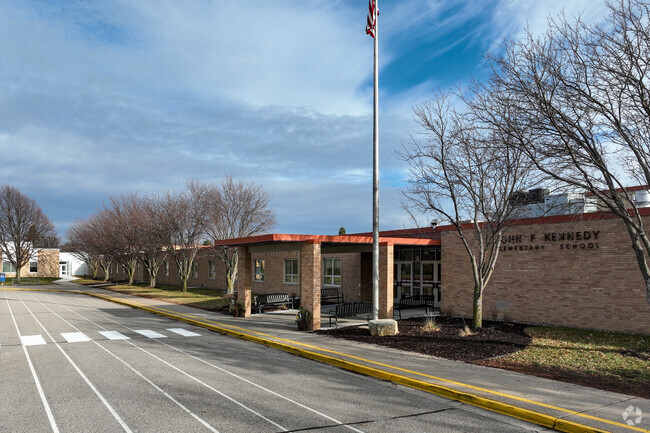 John F. Kennedy Elementary School has a student-teacher ratio of 14 to 1.